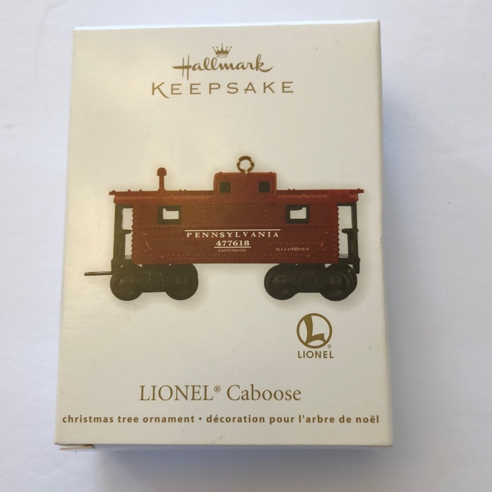 Hallmark Keepsake Ornament LIONEL Caboose 2011.